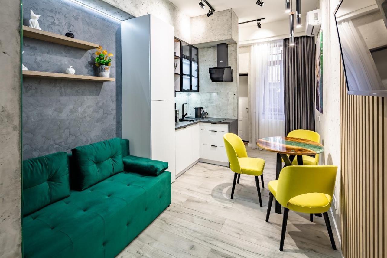 Alfa Apartments Kulisha 12 Lviv Buitenkant foto