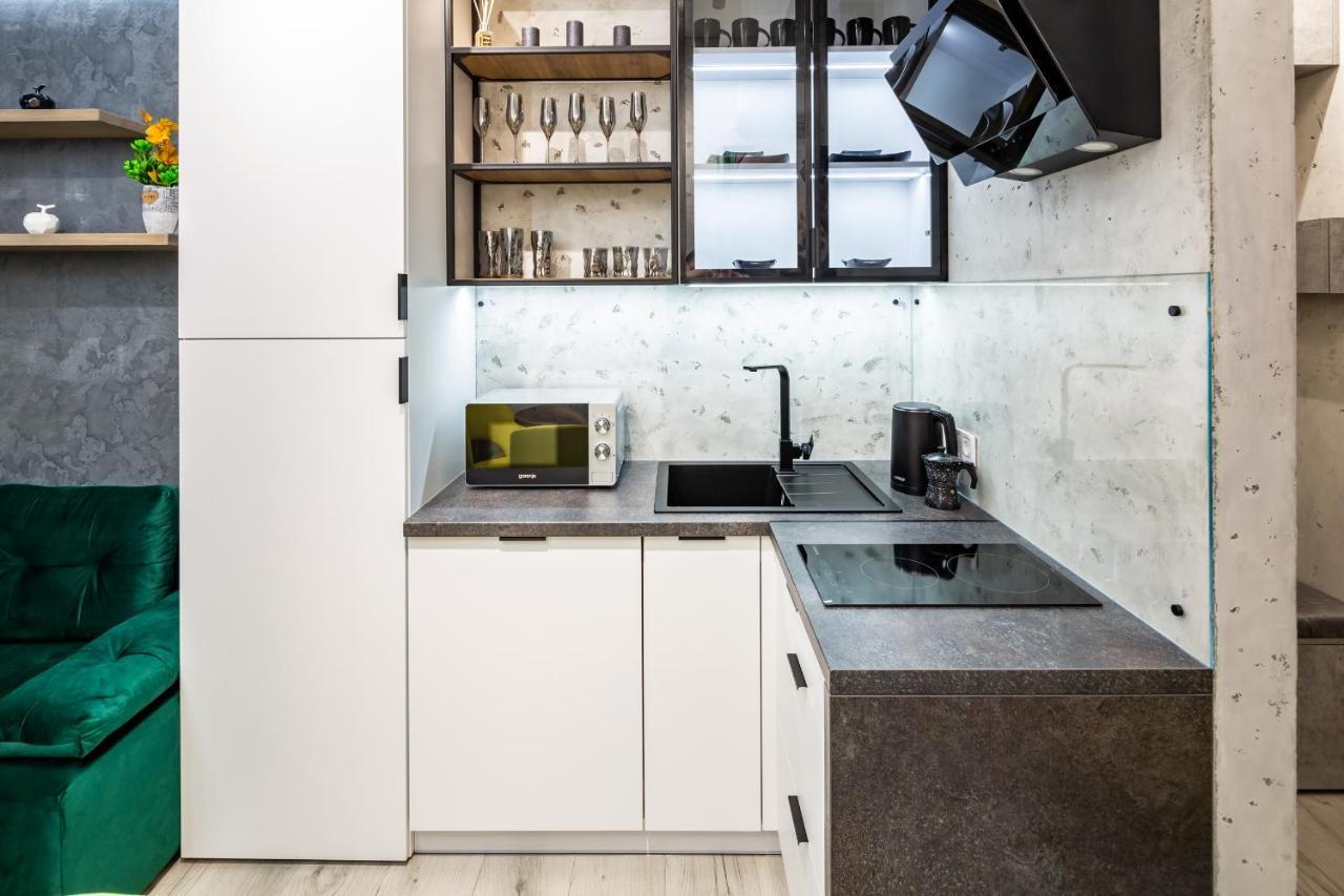 Alfa Apartments Kulisha 12 Lviv Buitenkant foto