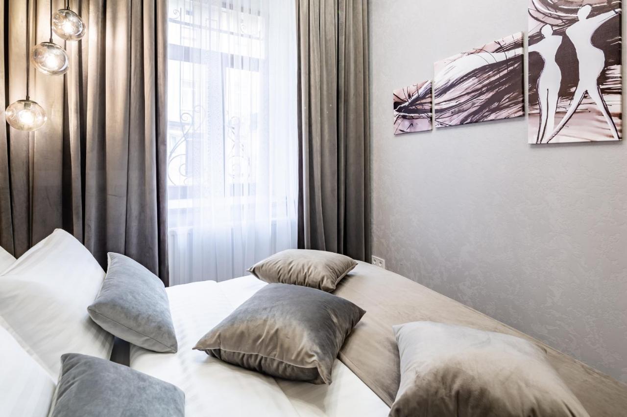 Alfa Apartments Kulisha 12 Lviv Buitenkant foto