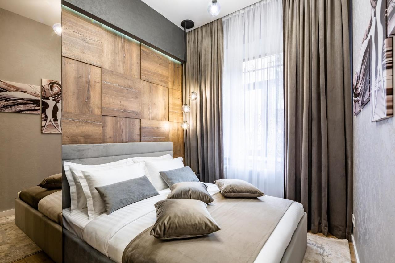 Alfa Apartments Kulisha 12 Lviv Buitenkant foto