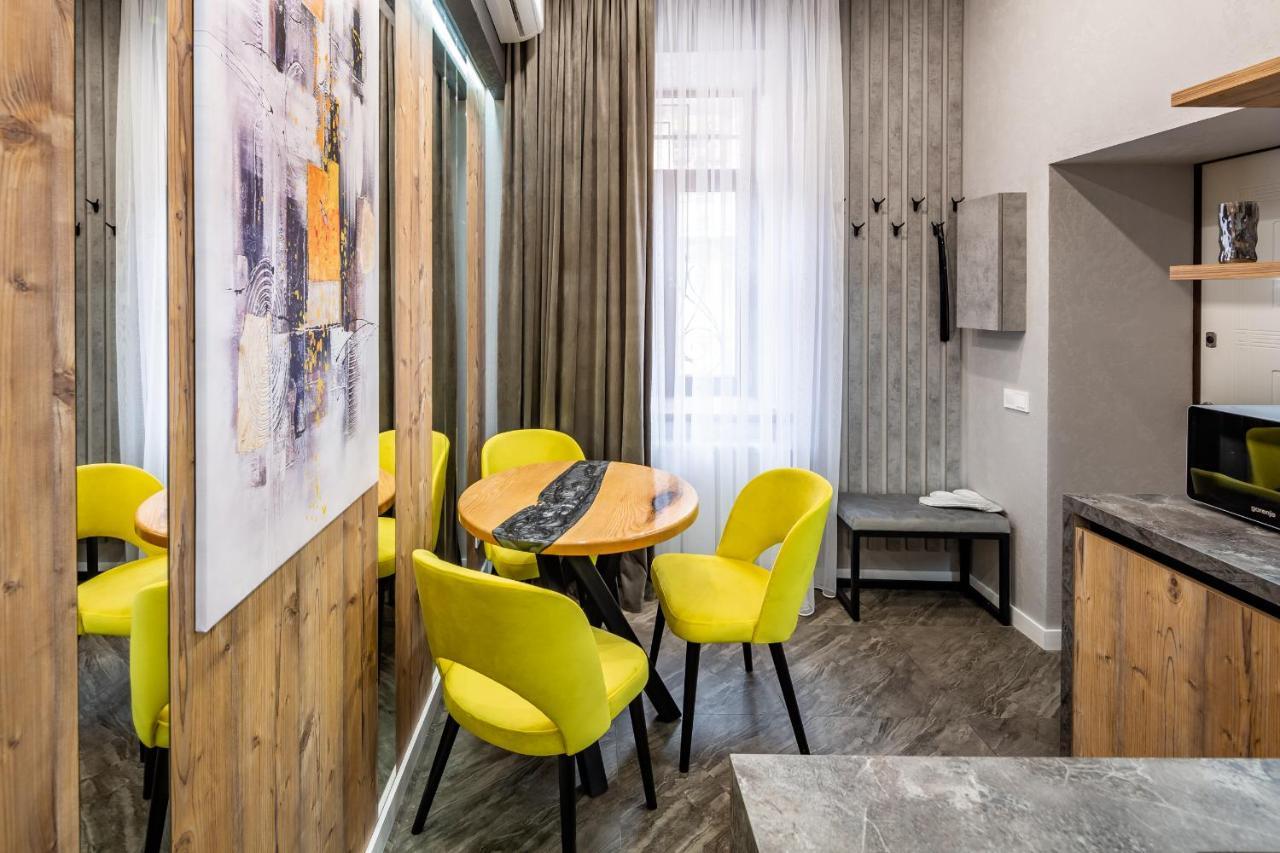 Alfa Apartments Kulisha 12 Lviv Buitenkant foto